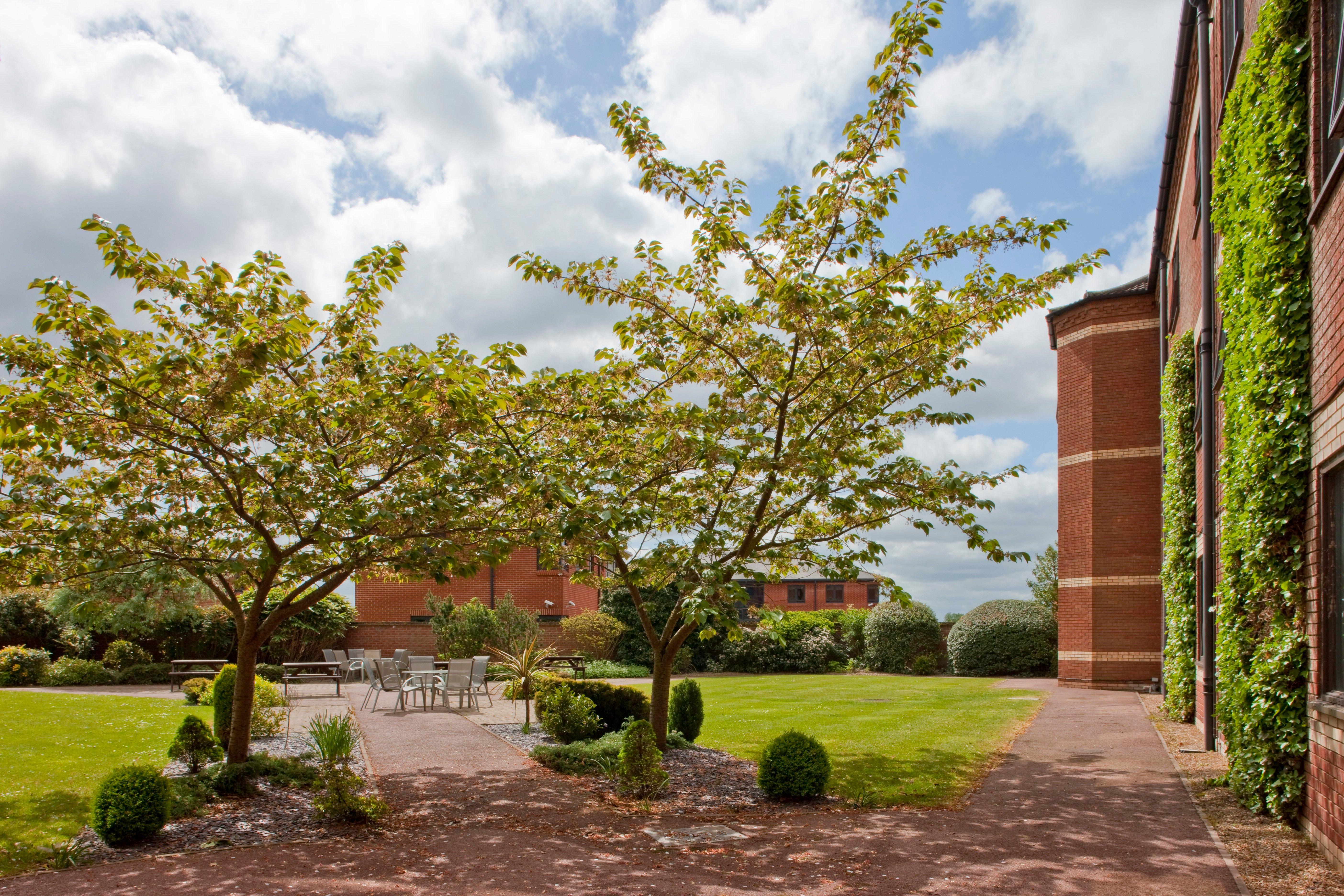 Holiday Inn Norwich North By Ihg Exterior photo